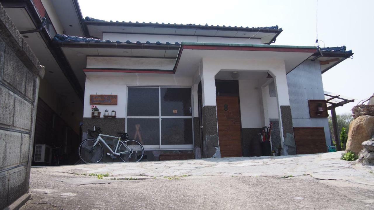 Guesthouse Kume Imabari Railway Station Exterior foto