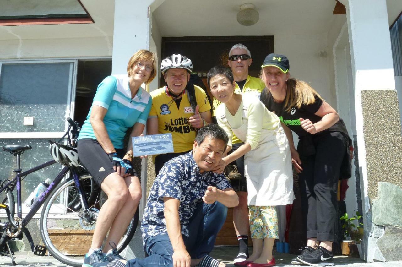 Guesthouse Kume Imabari Railway Station Exterior foto